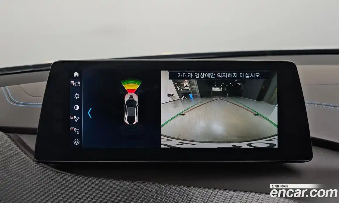 BMW i8 2016 1.5 Автомат в Москве № 527274, фото 14