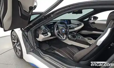 BMW i8 2016 1.5 Автомат в Москве № 527274, миниатюра 9