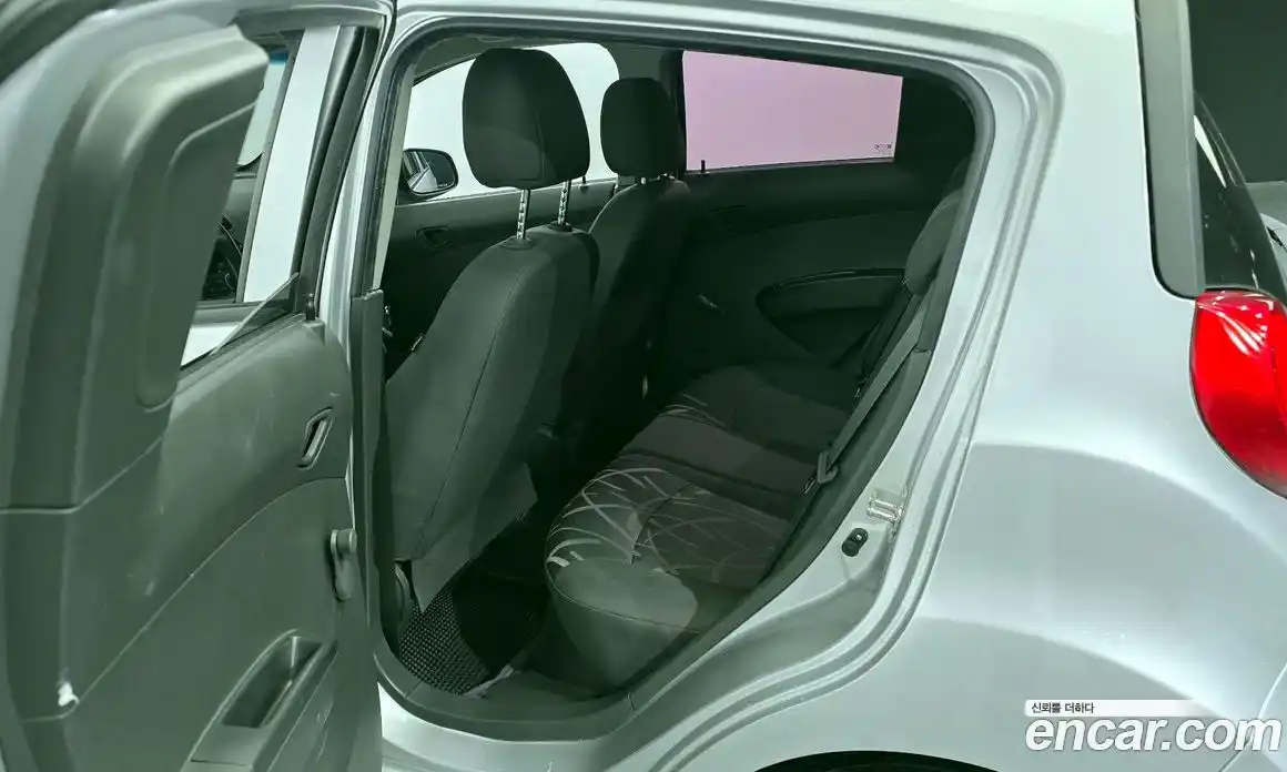 Chevrolet Spark 2014 1.0 Автомат в Москве № 527866, фото 11