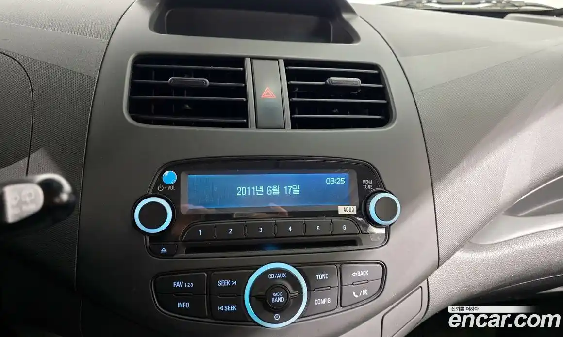 Chevrolet Spark 2014 1.0 Автомат в Москве № 527866, фото 17