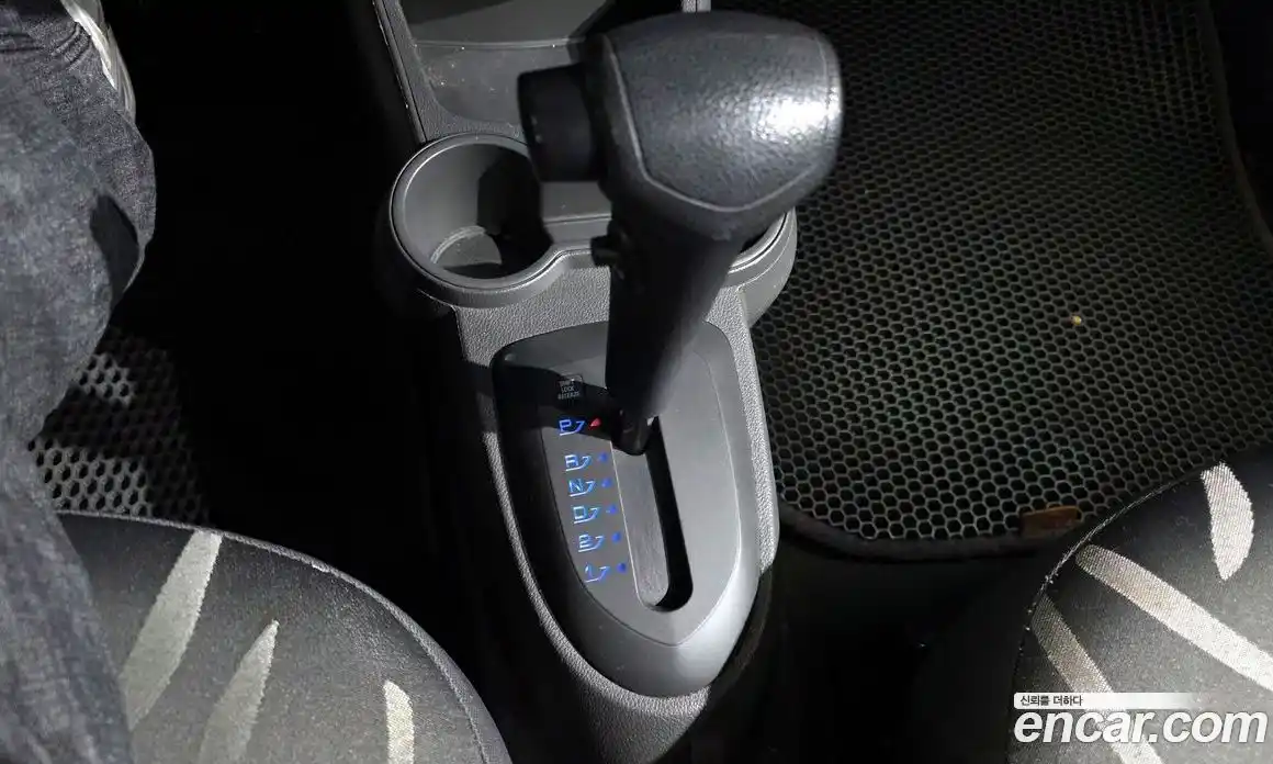 Chevrolet Spark 2014 1.0 Автомат в Москве № 527866, фото 9