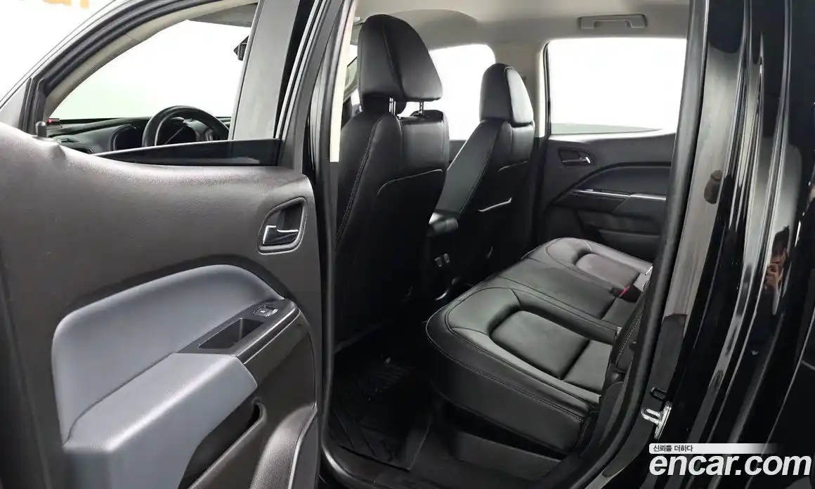 Chevrolet Colorado 2021 3.6 Автомат в Москве № 527890, фото 12