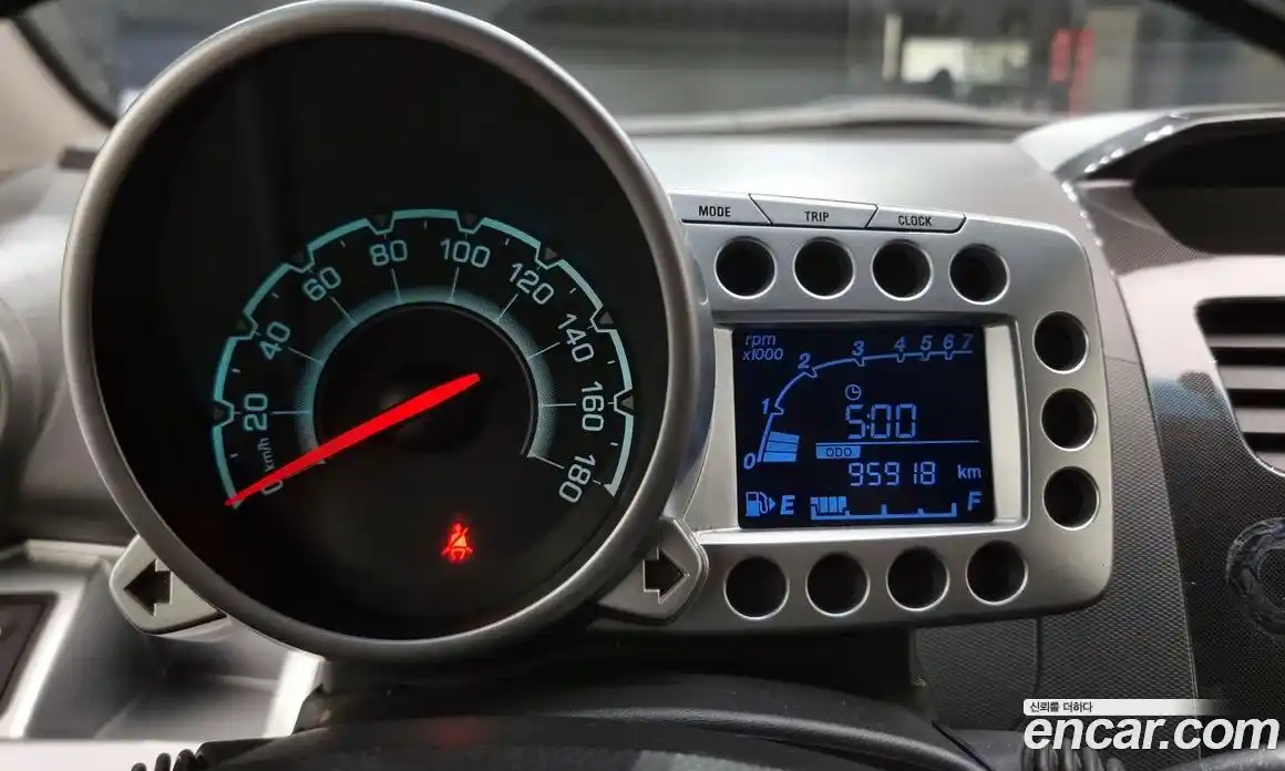 Chevrolet Matiz 2010 1.0 Автомат в Москве № 528143, фото 8