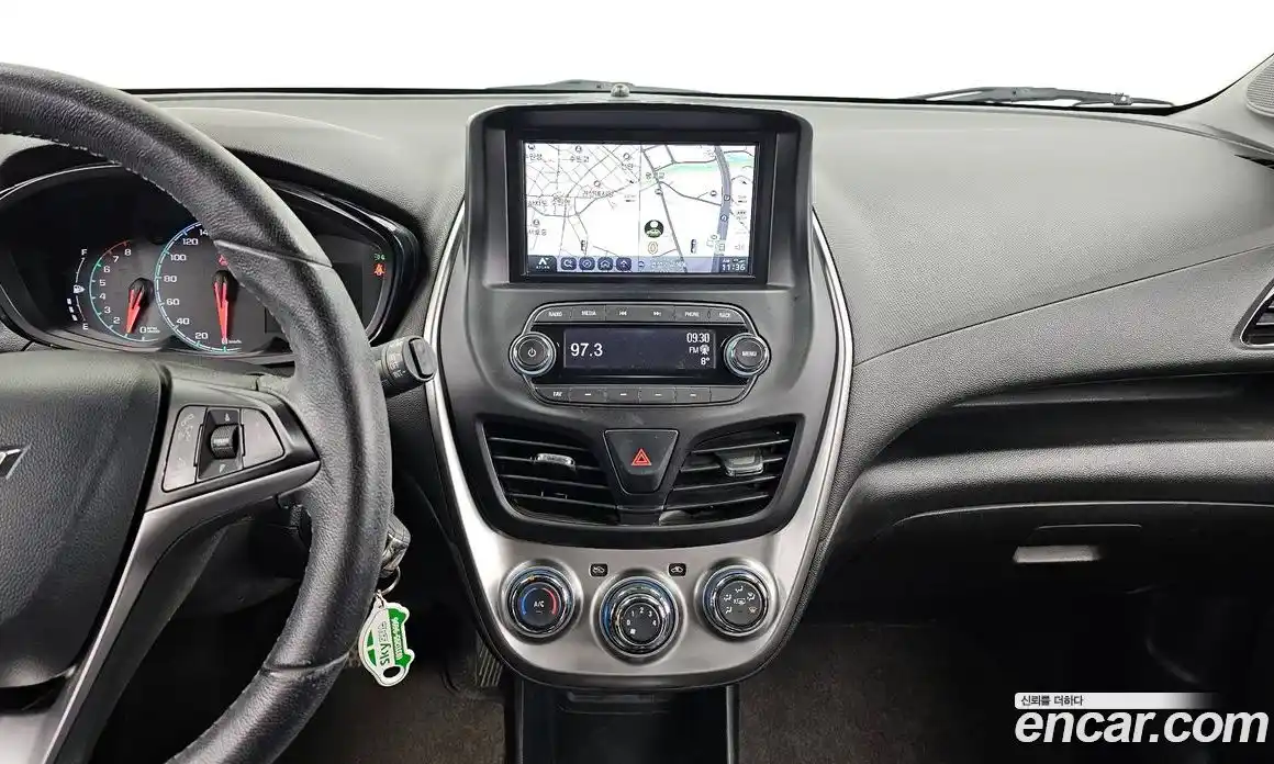 Chevrolet Spark 2017 1.0 Автомат в Москве № 528458, фото 14