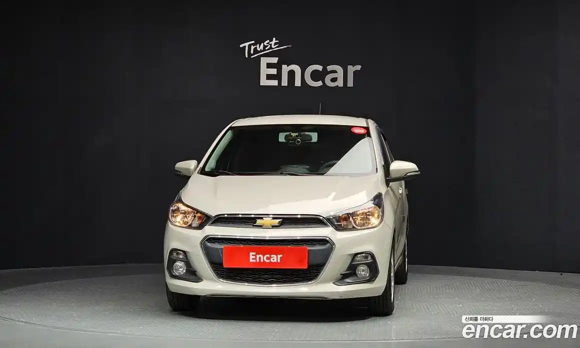 Chevrolet Spark 2017 1.0 Автомат в Москве № 528458, фото 3