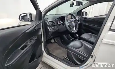 Chevrolet Spark 2017 1.0 Автомат в Москве № 528458, миниатюра 10
