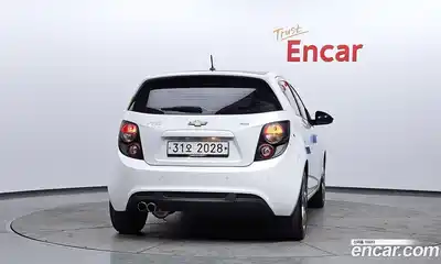 Chevrolet Aveo 2015 1.4 Механическая в Москве № 528753, миниатюра 4