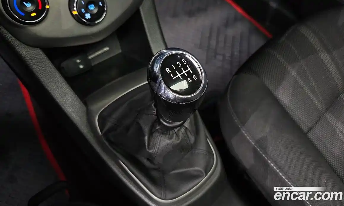 Chevrolet Aveo 2015 1.4 Механическая в Москве № 528753, фото 9