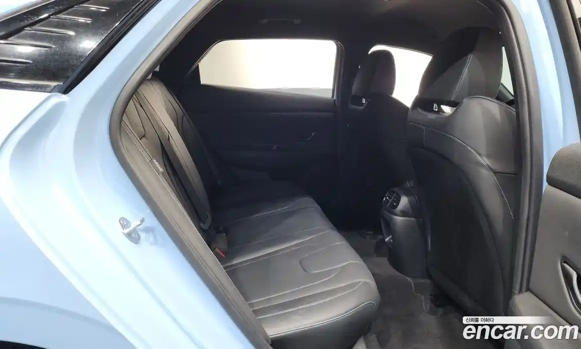 Hyundai Avante 2025 2.0 Механическая в Москве № 529417, фото 12