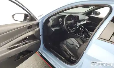 Hyundai Avante 2025 2.0 Механическая в Москве № 529417, миниатюра 10