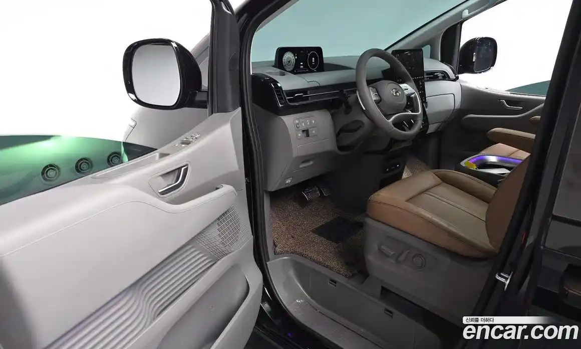 Hyundai Staria 2024 2.2 Автомат в Москве № 529655, фото 10