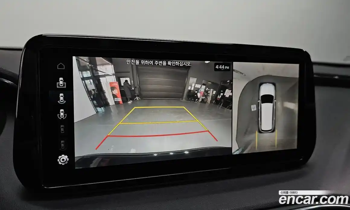 Hyundai Santa Fe 2023 2.5 Автомат в Москве № 530201, фото 11