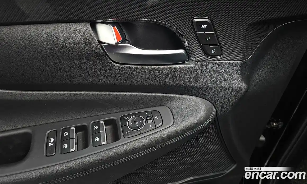 Hyundai Santa Fe 2023 2.5 Автомат в Москве № 530201, фото 14