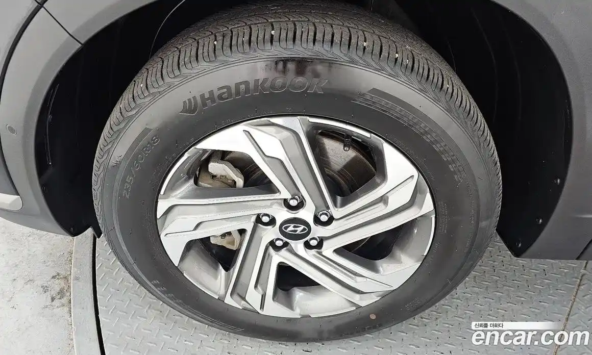 Hyundai Santa Fe 2023 2.5 Автомат в Москве № 530201, фото 19