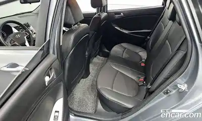 Hyundai Accent 2019 1.4 Автомат в Москве № 530495, миниатюра 11