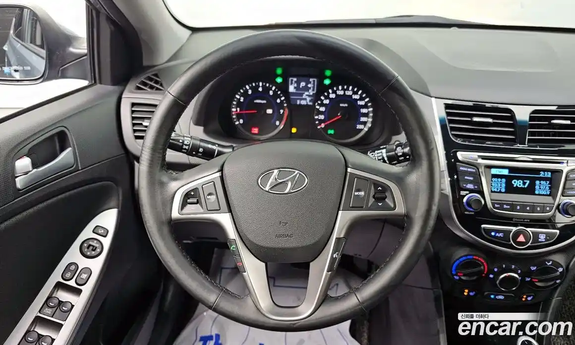 Hyundai Accent 2019 1.4 Автомат в Москве № 530495, фото 16