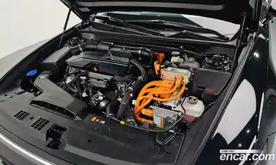 Hyundai Grandeur 2023 1.6 Автомат в Москве № 530502, миниатюра 6