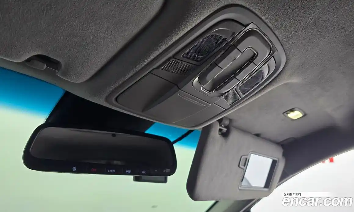 Hyundai Santa Fe 2019 2.2 Автомат в Москве № 530684, фото 20