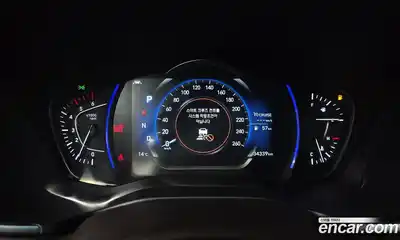 Hyundai Santa Fe 2019 2.2 Автомат в Москве № 530684, миниатюра 8