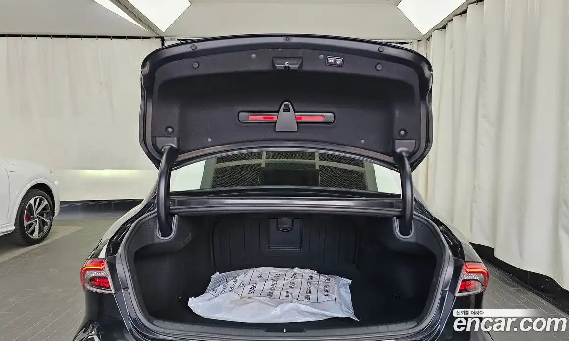 Hyundai Grandeur 2021 2.5 Автомат в Москве № 530988, фото 20