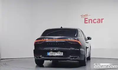 Hyundai Grandeur 2021 2.5 Автомат в Москве № 530988, миниатюра 4