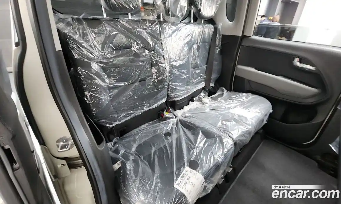 Kia Ray 2023 1.0 Автомат в Москве № 531560, фото 12