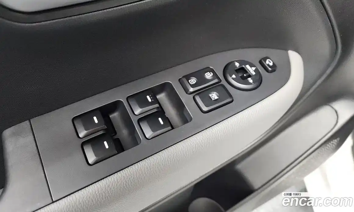 Kia Ray 2023 1.0 Автомат в Москве № 531560, фото 18