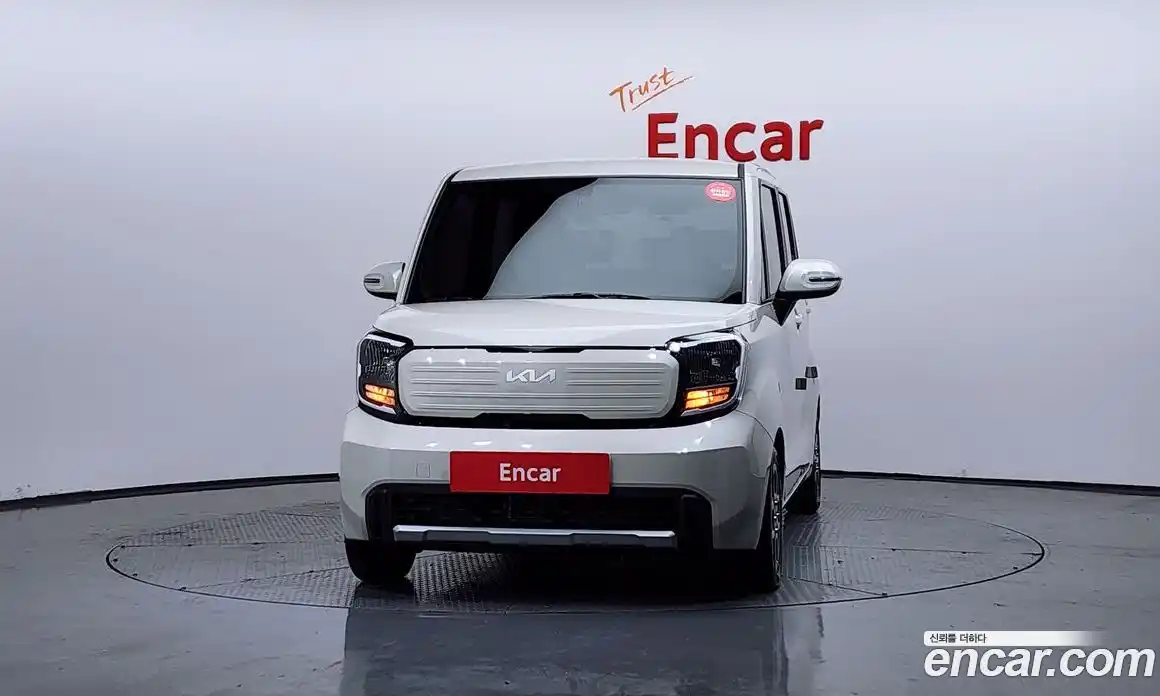 Kia Ray 2023 1.0 Автомат в Москве № 531560, фото 3