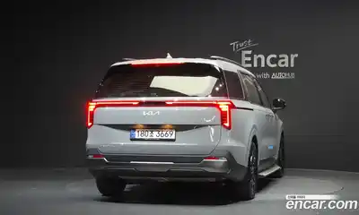 Kia Canival 2024 3.5 Автомат в Москве № 531781, миниатюра 4