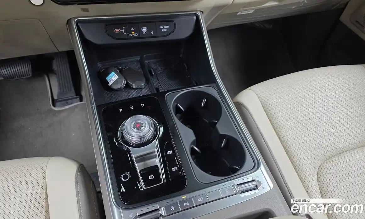 Kia Canival 2024 3.5 Автомат в Москве № 531781, фото 9