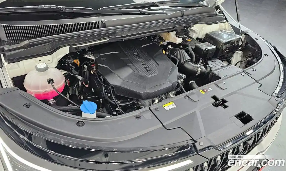 Kia Canival 2025 2.2 Автомат в Москве № 532014, фото 6