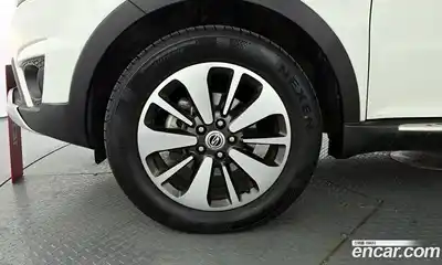 SsangYong Korando 2014 2.0 Автомат в Москве № 532100, миниатюра 5