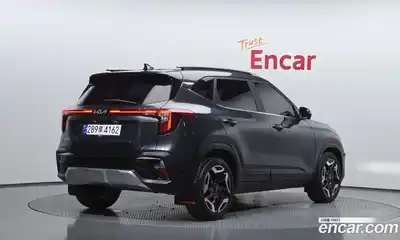 Kia Seltos 2024 1.6 Автомат в Москве № 532584, миниатюра 2