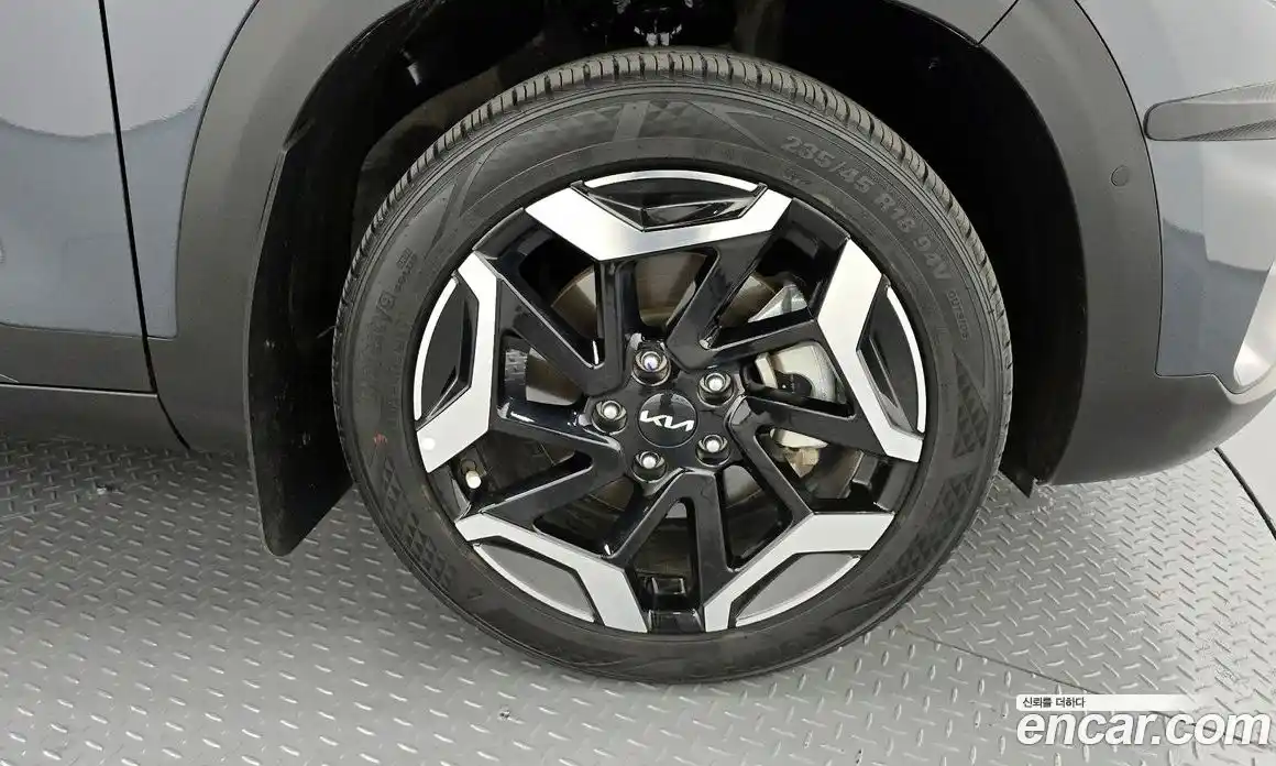 Kia Seltos 2024 1.6 Автомат в Москве № 532584, фото 5