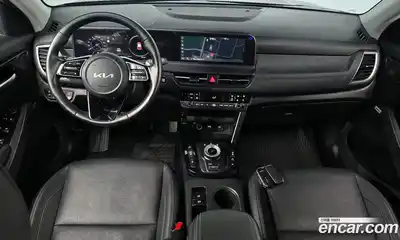 Kia Seltos 2024 1.6 Автомат в Москве № 532584, миниатюра 7