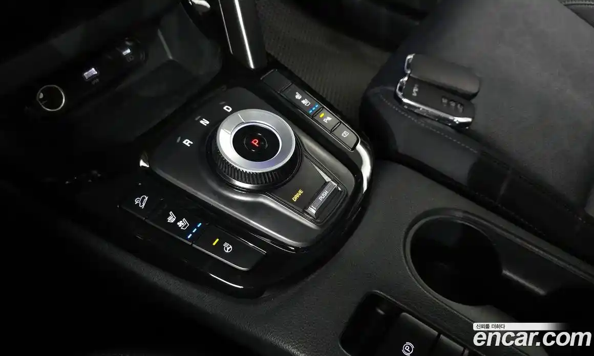 Kia Seltos 2024 1.6 Автомат в Москве № 532584, фото 9