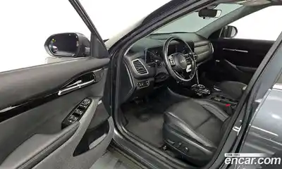 Kia Seltos 2024 1.6 Автомат в Москве № 532584, миниатюра 10