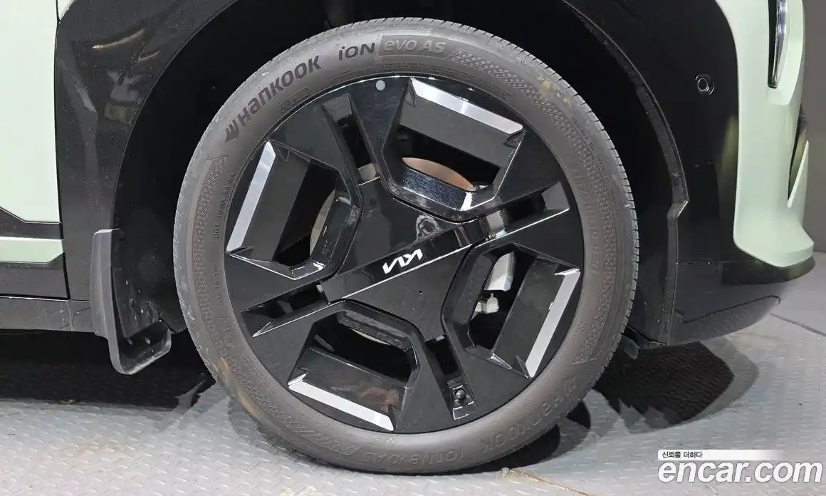 Kia EV3 2025 0.2 Автомат в Москве № 532623, фото 5