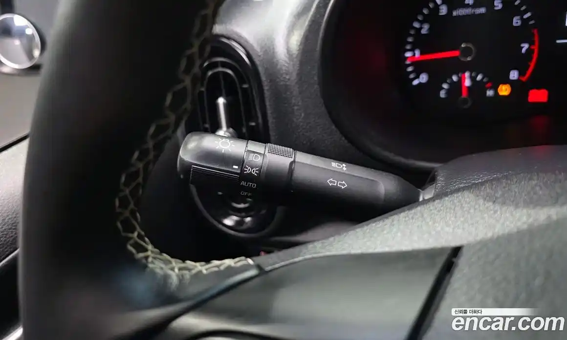 Kia Morning 2020 1.0 Автомат в Москве № 532992, фото 17