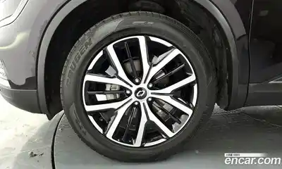 Renault QM6 2022 2.0 Автомат в Москве № 533439, миниатюра 5