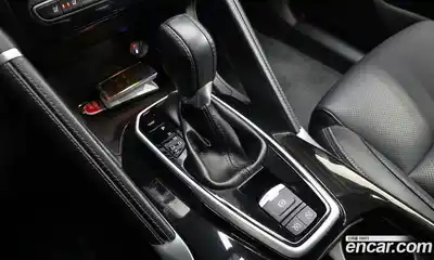 Renault QM6 2022 2.0 Автомат в Москве № 533439, миниатюра 9