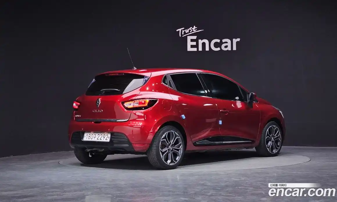 Renault Cilo 2019 1.5 Автомат в Москве № 533532, фото 1