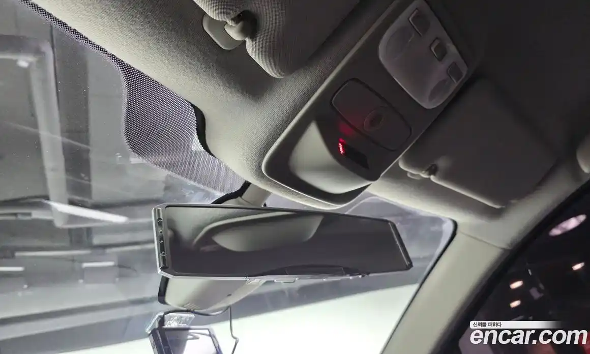 Renault QM3 2017 1.5 Автомат в Москве № 533980, фото 19