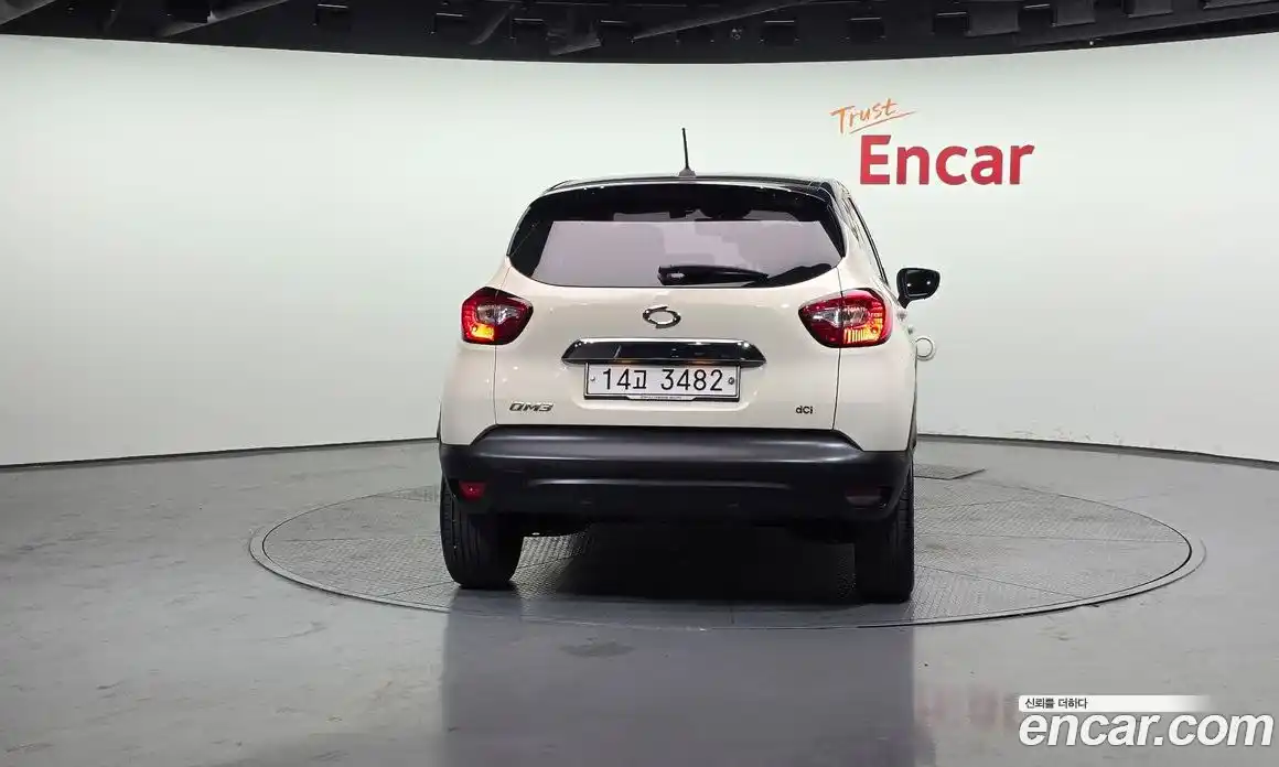 Renault QM3 2017 1.5 Автомат в Москве № 533980, фото 4