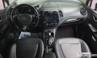 Renault QM3 2017 1.5 Автомат в Москве № 533980, миниатюра 7