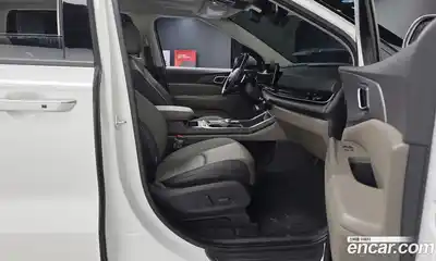 Kia Canival 2024 2.2 Автомат в Москве № 534068, миниатюра 11