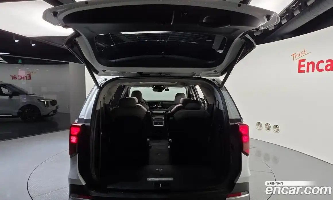 Kia Canival 2024 2.2 Автомат в Москве № 534068, фото 20