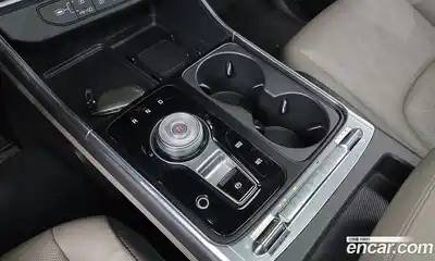 Kia Canival 2024 2.2 Автомат в Москве № 534068, миниатюра 9