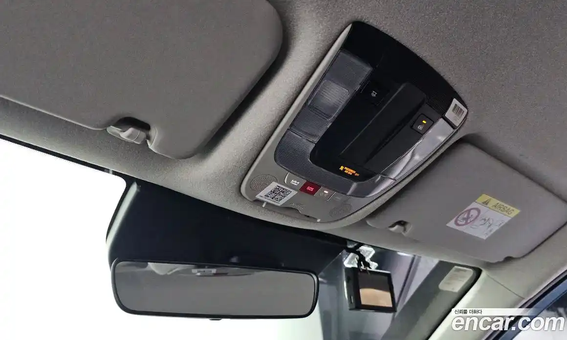 Kia Niro 2022 1.6 Автомат в Москве № 534446, фото 19