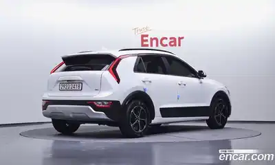 Kia Niro 2022 1.6 Автомат в Москве № 534446, миниатюра 2